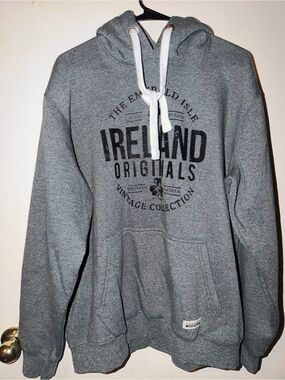 Emerald Grey Ireland Originals Graphic Pullover